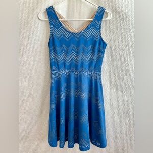 Candie's Women’s Blue Tan Sleeveless Dress Size: Small